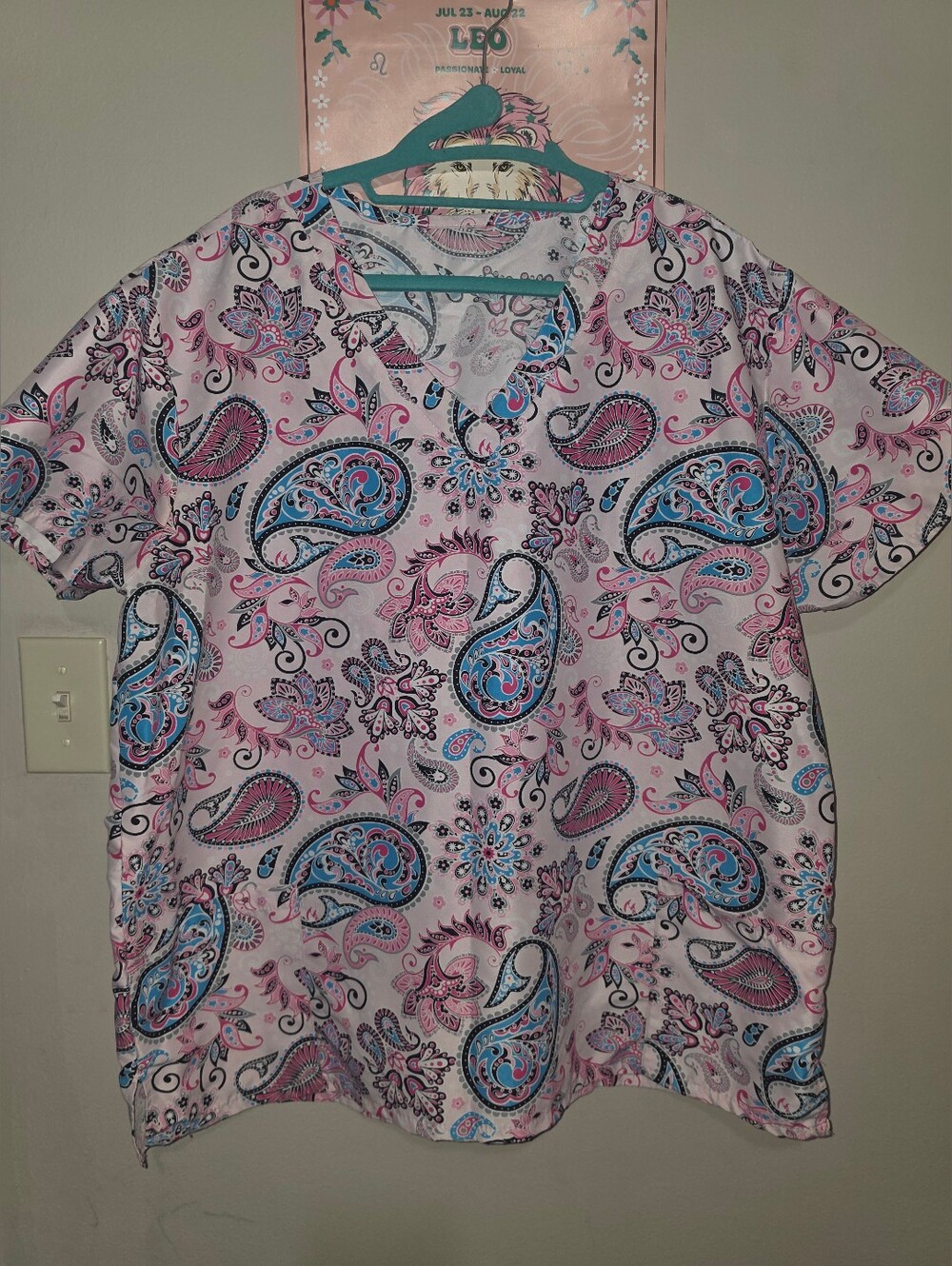Women’s Pink Paisley Medical Scrub Top - Unbranded 2X